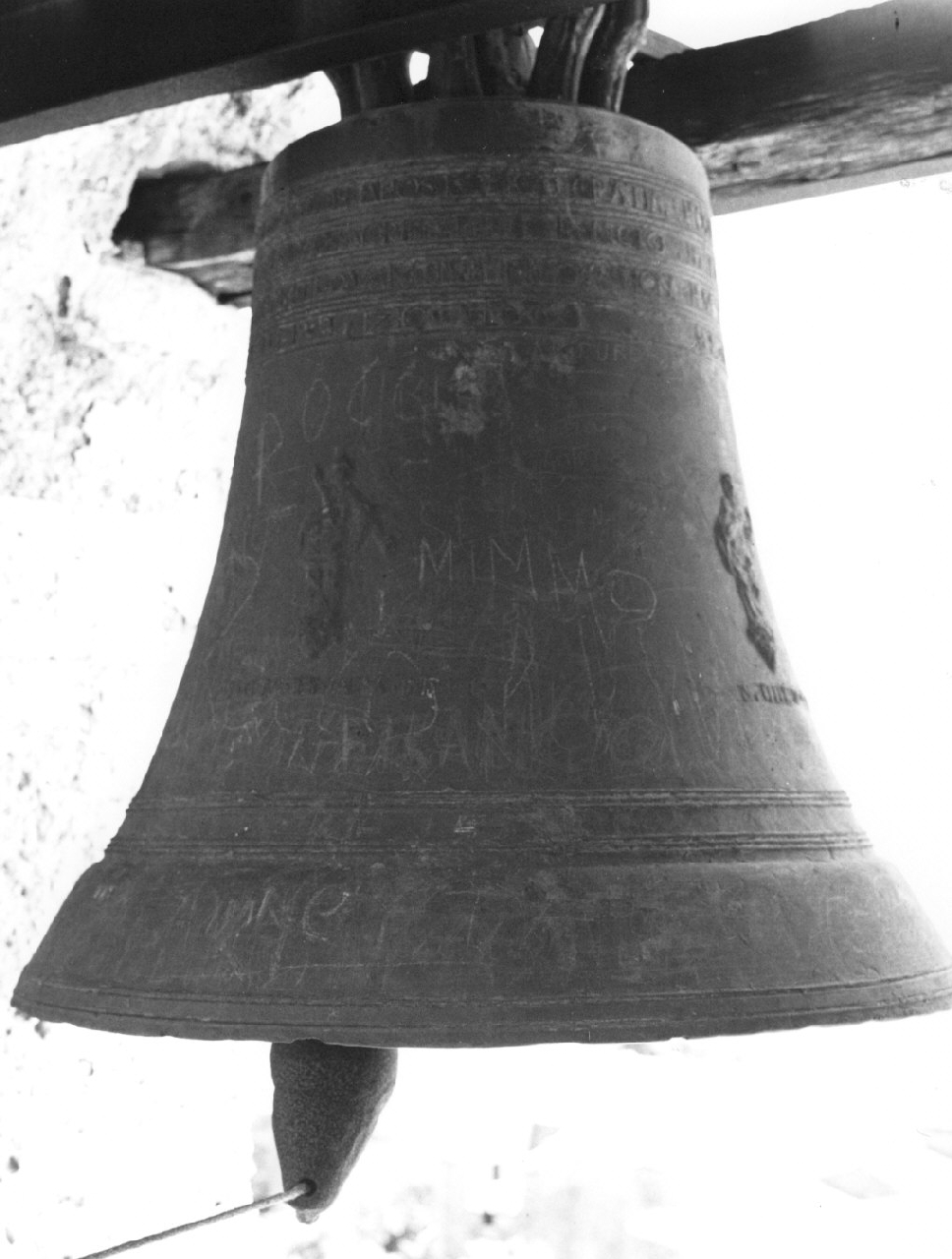 campana, opera isolata di De Filippo Sebastiano (sec. XVIII)