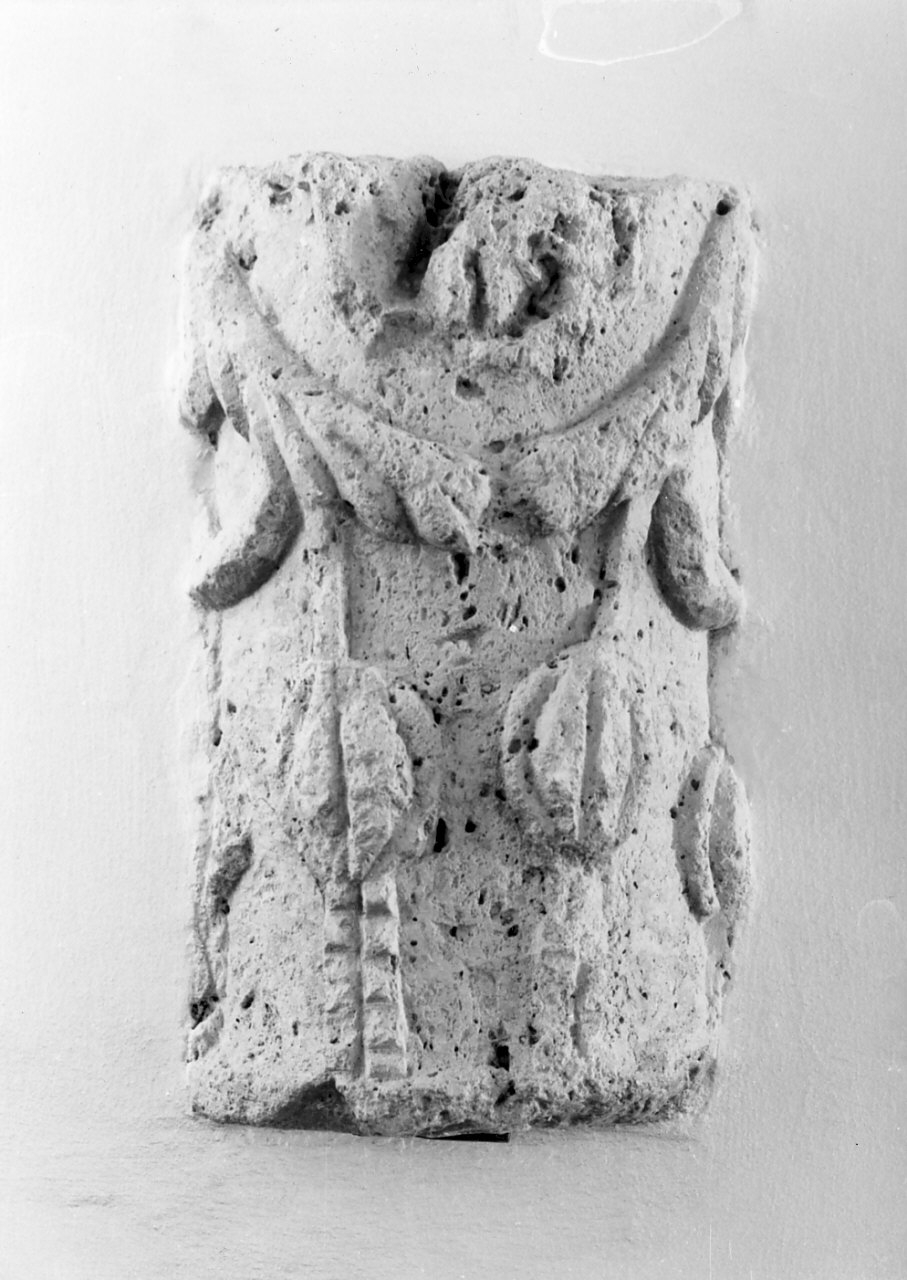 decorazione, frammento - bottega Italia meridionale (sec. XIV, sec. XV)