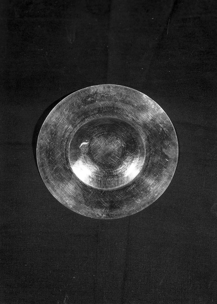 patena, opera isolata - bottega Italia meridionale (seconda metà sec. XIX)