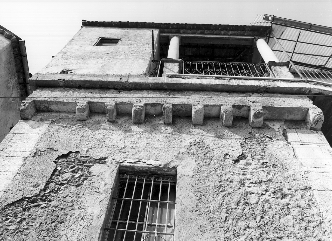 balconata, opera isolata - bottega calabrese (sec. XIX)