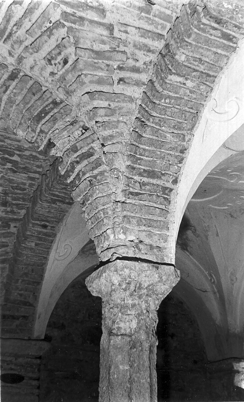 archivolto, opera isolata - bottega Italia meridionale (fine/inizio secc. VIII/ IX)