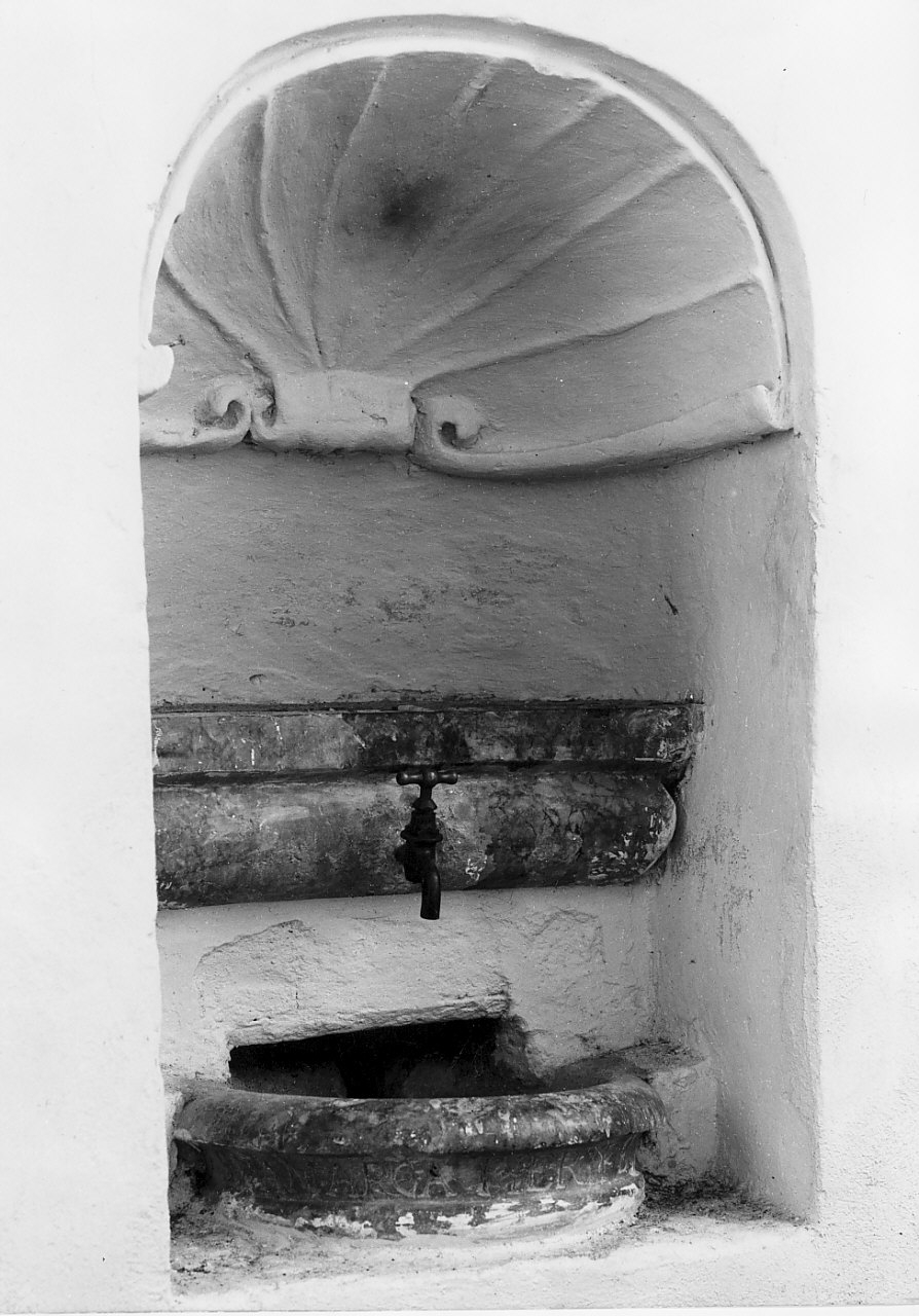 lavabo - bottega calabrese (sec. XVIII)