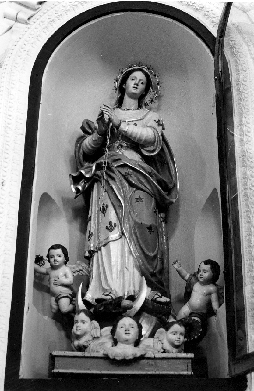 Madonna Immacolata (statua, opera isolata) - bottega Italia meridionale (fine/inizio secc. XVIII/ XIX)