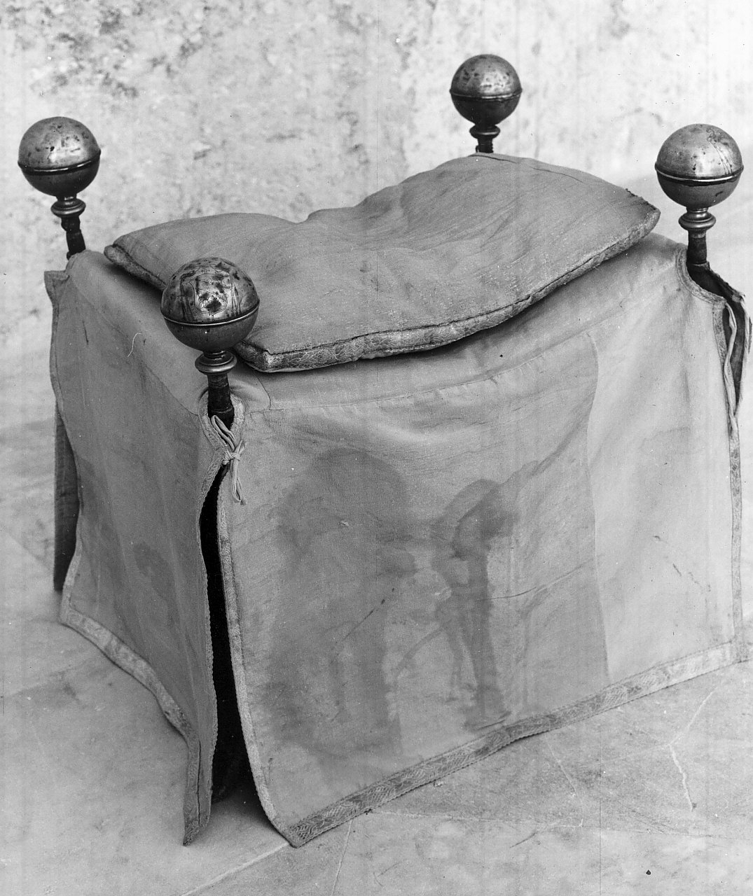 faldistorio, opera isolata - bottega calabrese (seconda metà sec. XIX)