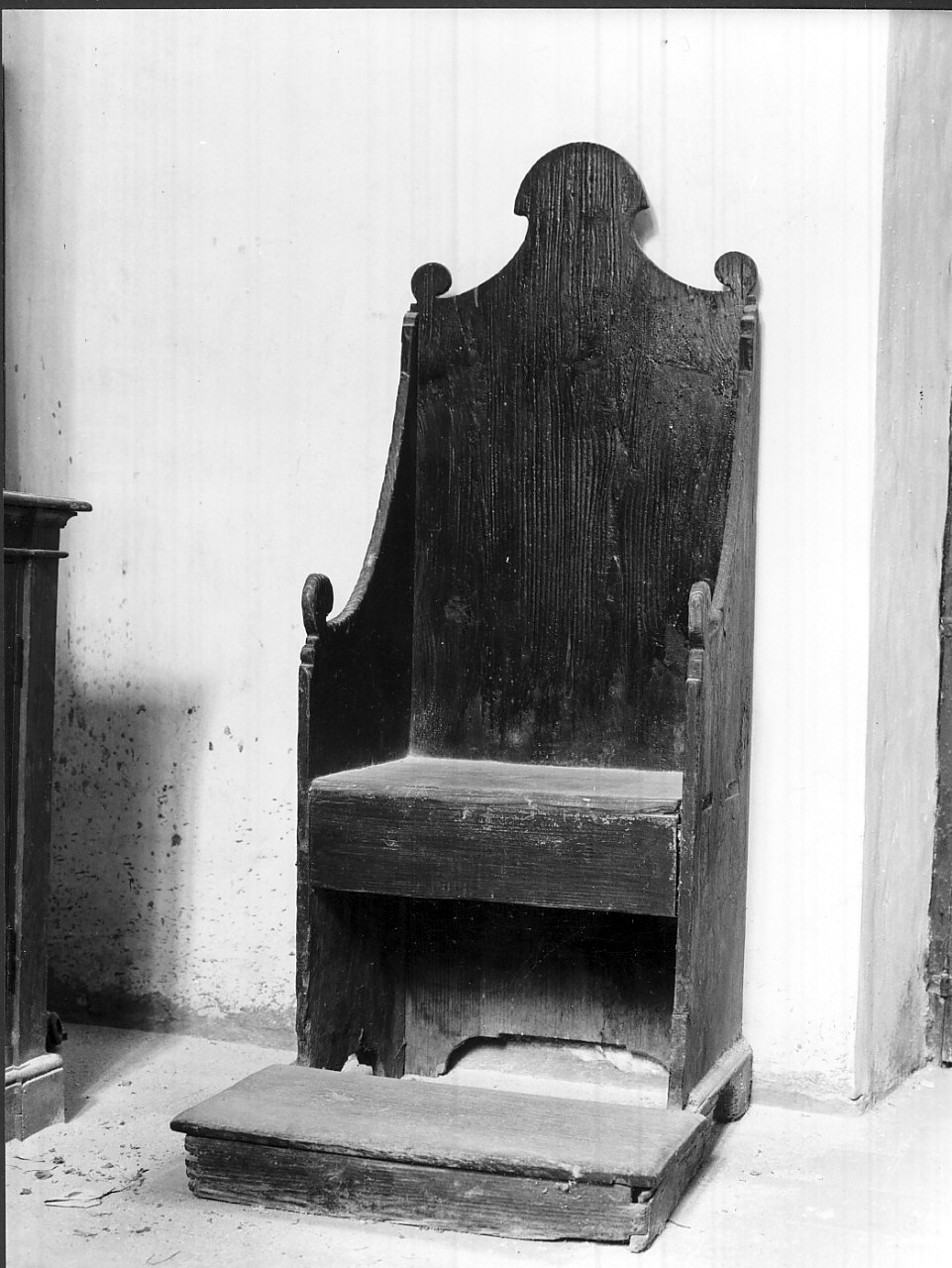 sedia da chiesa, opera isolata - bottega calabrese (sec. XVIII)