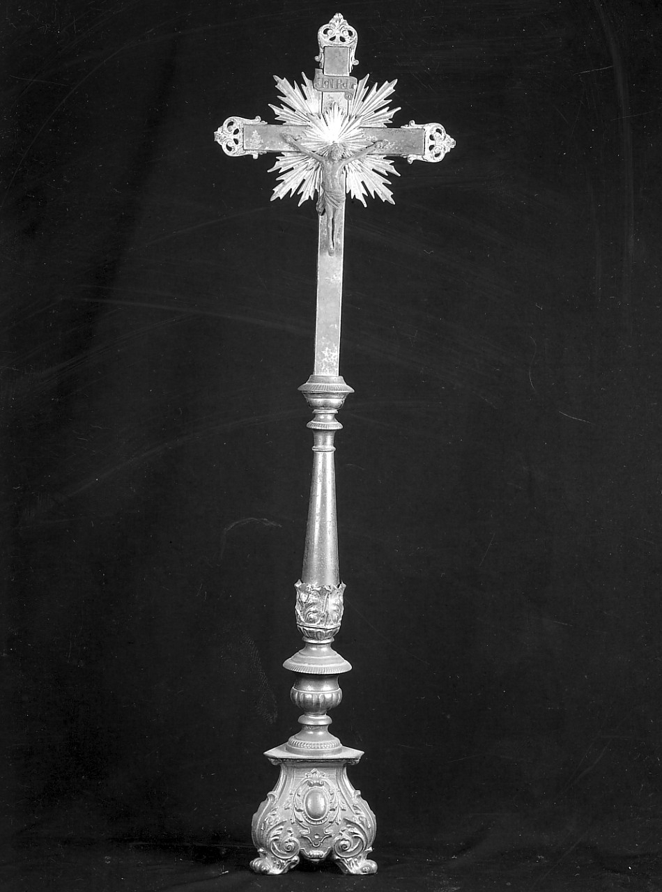 croce, opera isolata - bottega Italia meridionale (sec. XIV)