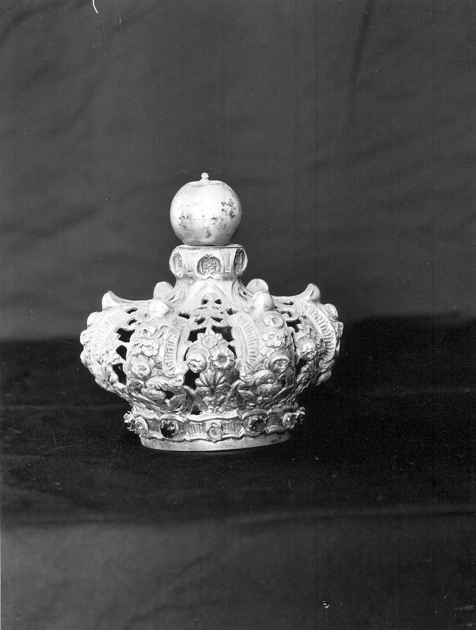 corona da statua, opera isolata - bottega Italia meridionale (secondo quarto sec. XX)