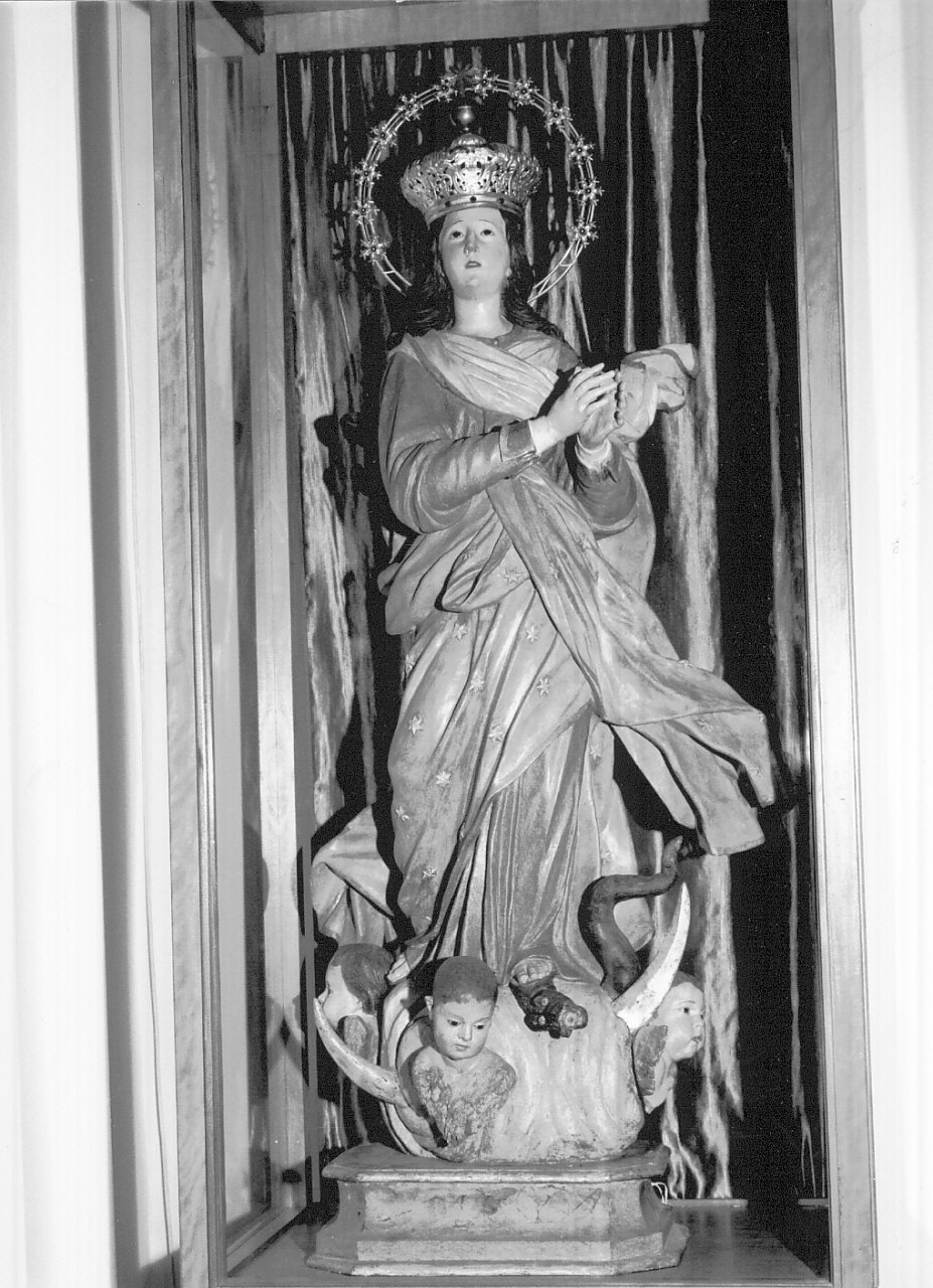 Immacolata Concezione (statua, opera isolata) - bottega Italia meridionale (fine/inizio secc. XVII/ XVIII)
