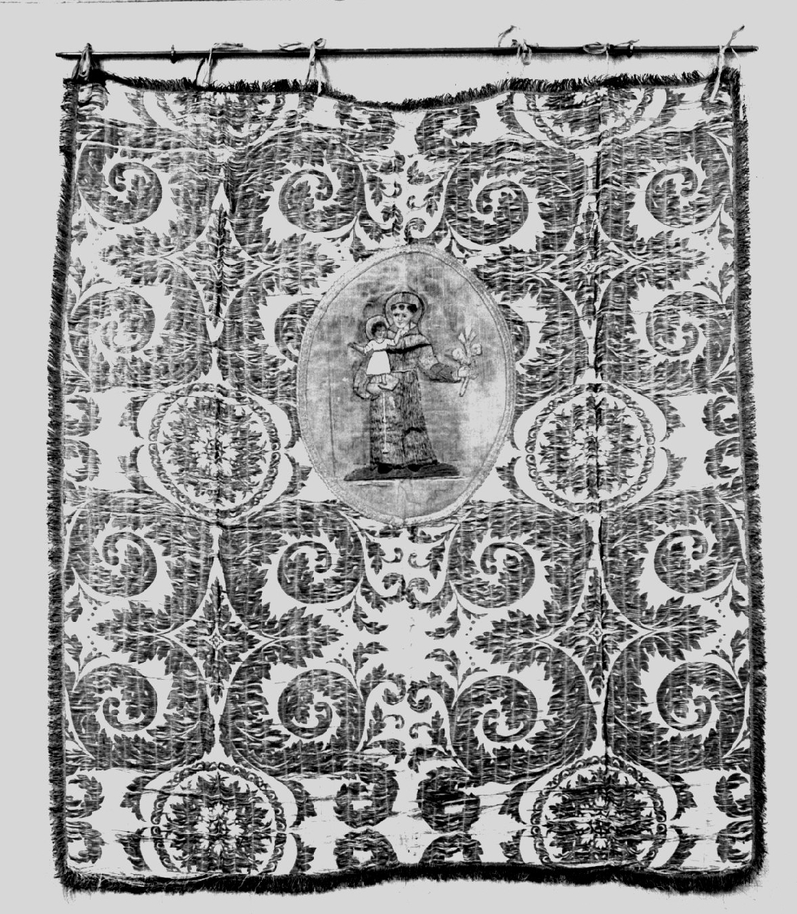 Sant'Antonio da Padova con il bambino (stendardo processionale, opera isolata) - manifattura calabrese (fine/inizio secc. XVIII/ XIX)
