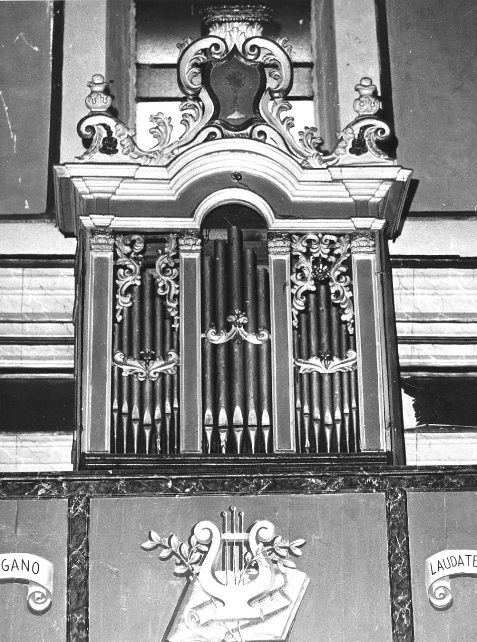 organo, opera isolata - bottega Italia meridionale (sec. XVIII)