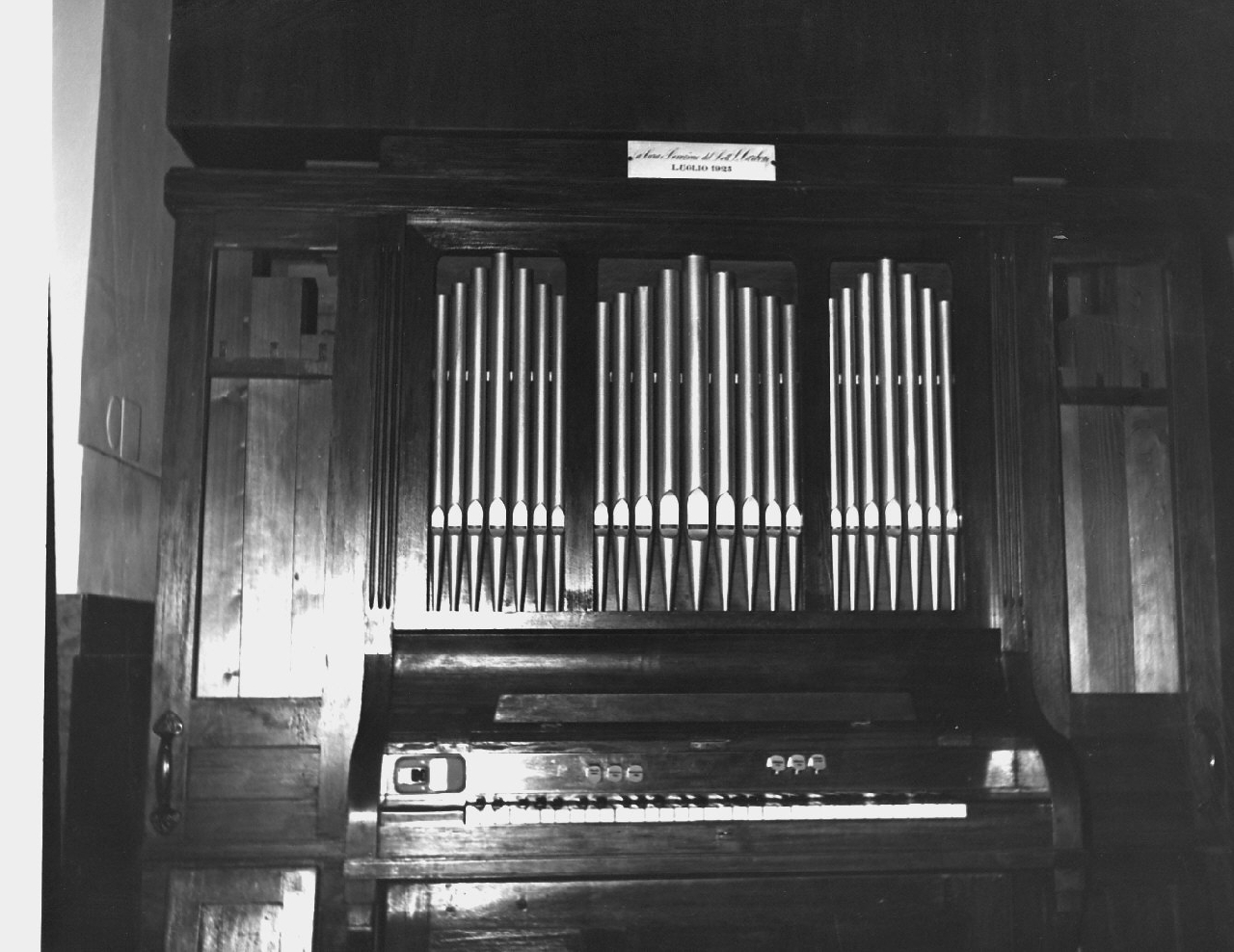organo, opera isolata di Ditta Balbiani (sec. XX)