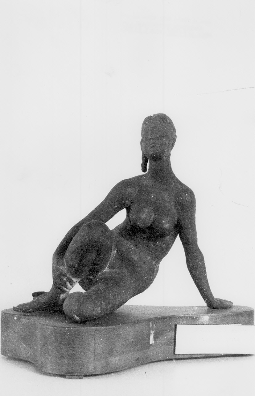 Nudo di donna, figura femminile (statua, opera isolata) di Mazzullo Giuseppe (sec. XX)
