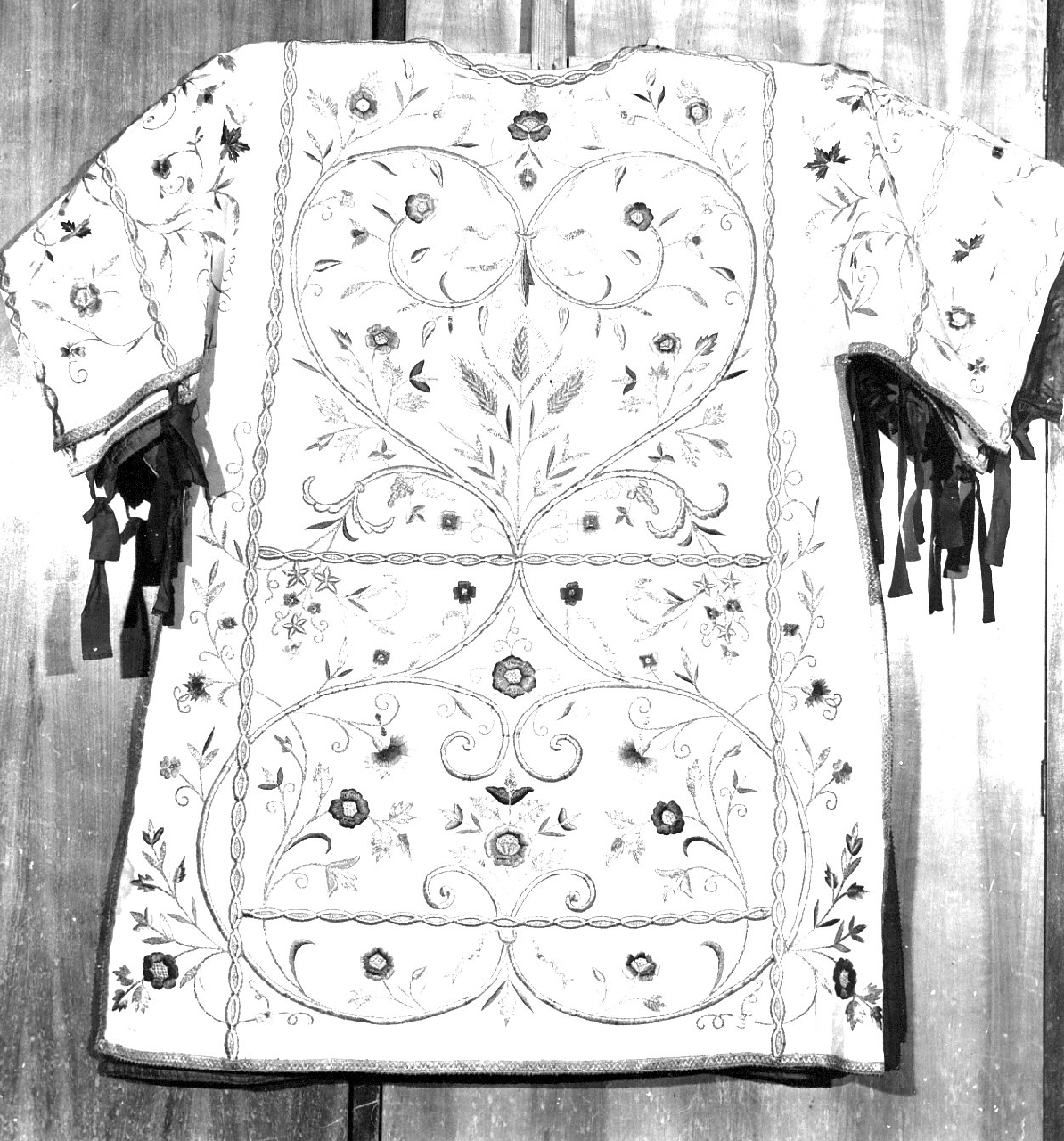 tunicella, opera isolata - manifattura Italia meridionale (sec. XIX)