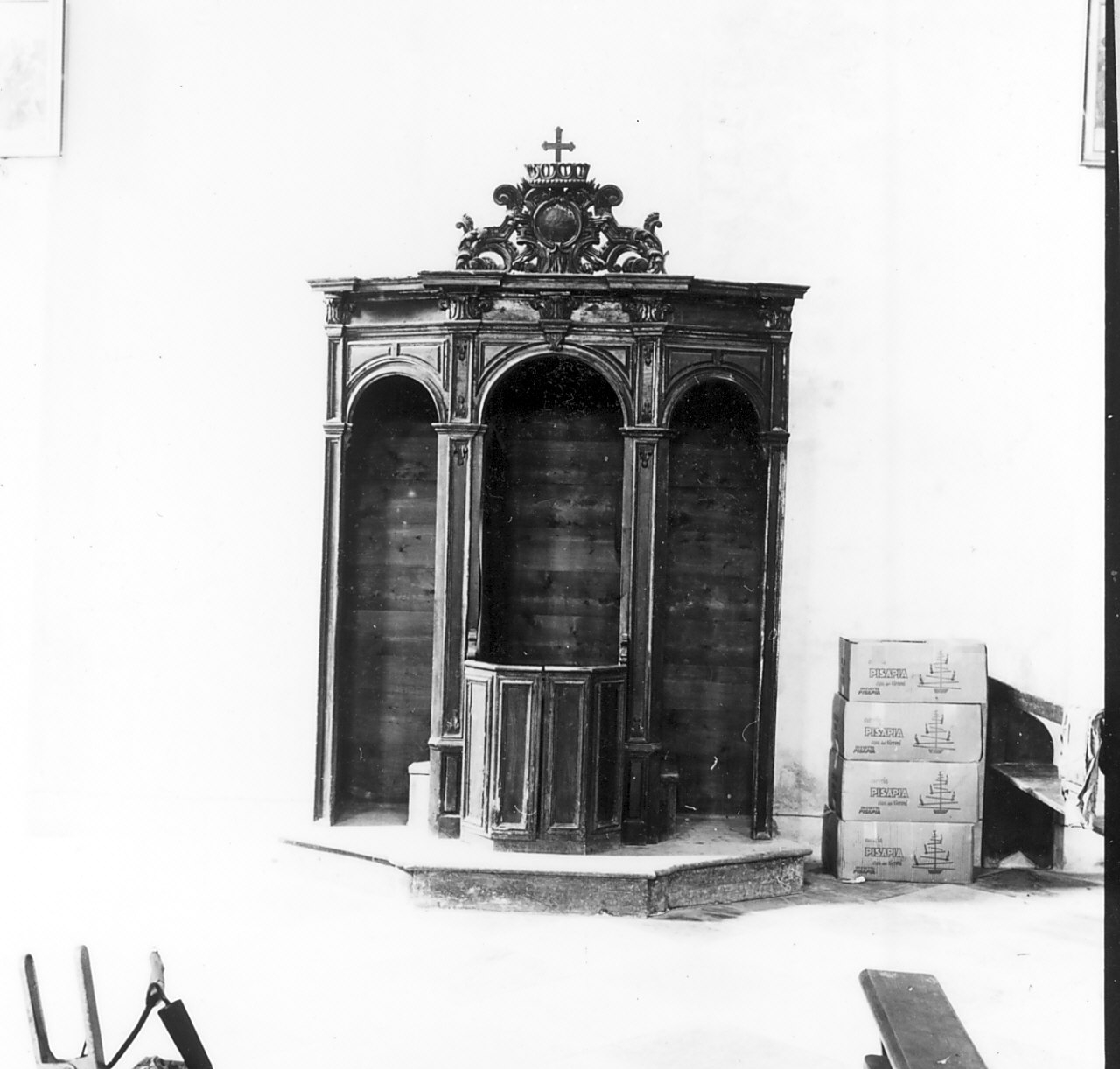 confessionale - bottega calabrese (sec. XVIII)