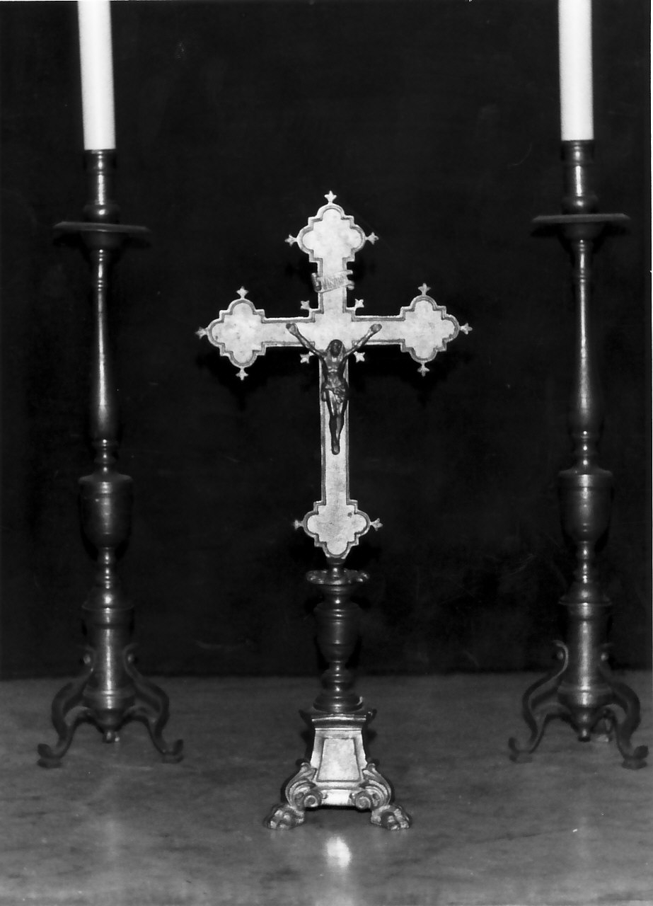 croce d'altare - bottega Italia meridionale (seconda metà sec. XIX)