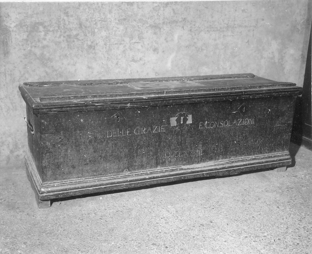 cassapanca - bottega calabrese (sec. XVIII)