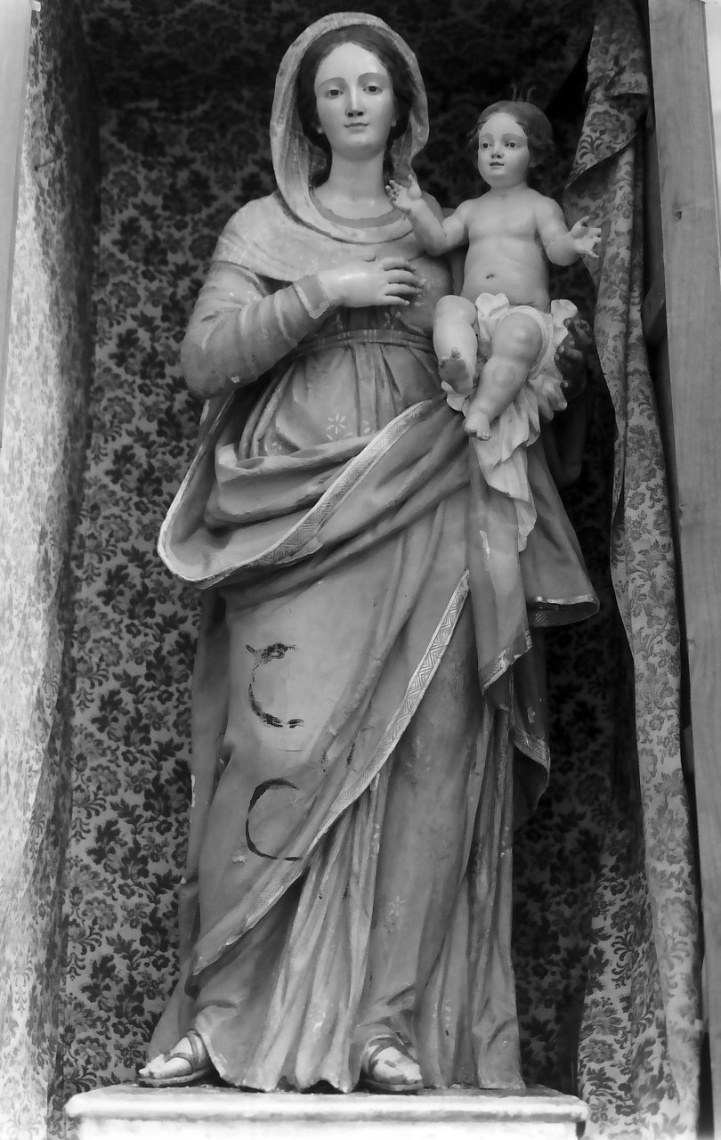 Madonna con Bambino (statua processionale, opera isolata) - bottega Italia meridionale (metà sec. XIX)