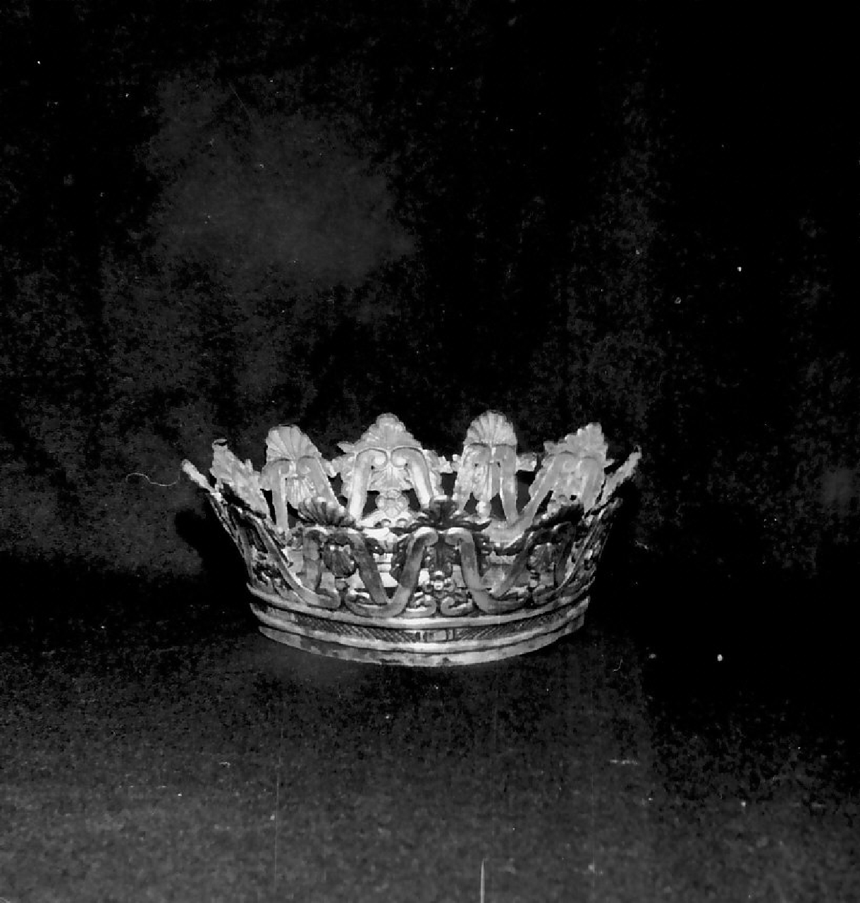 corona - bottega Italia meridionale (sec. XIX)