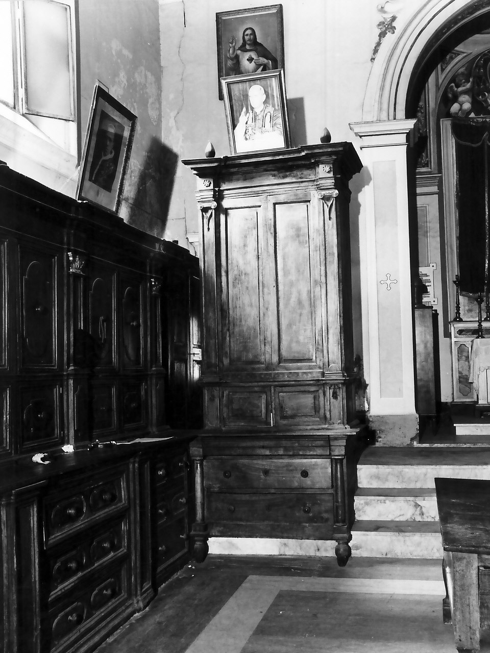 armadio da sacrestia, serie - bottega calabrese (sec. XIX)