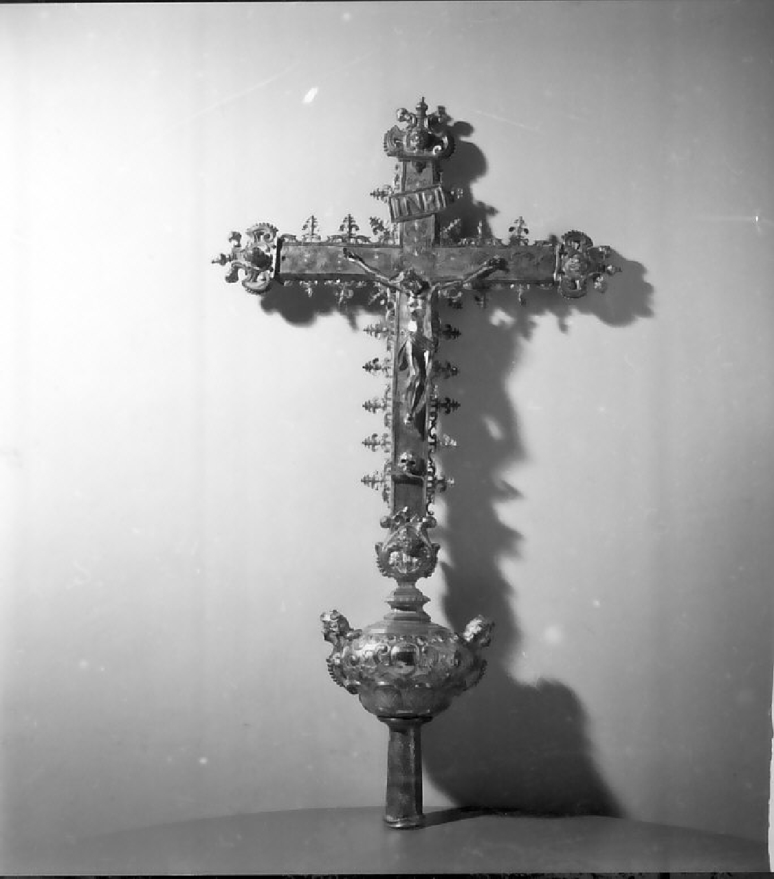 croce processionale di Conte Giuseppe (attribuito) (sec. XVII)