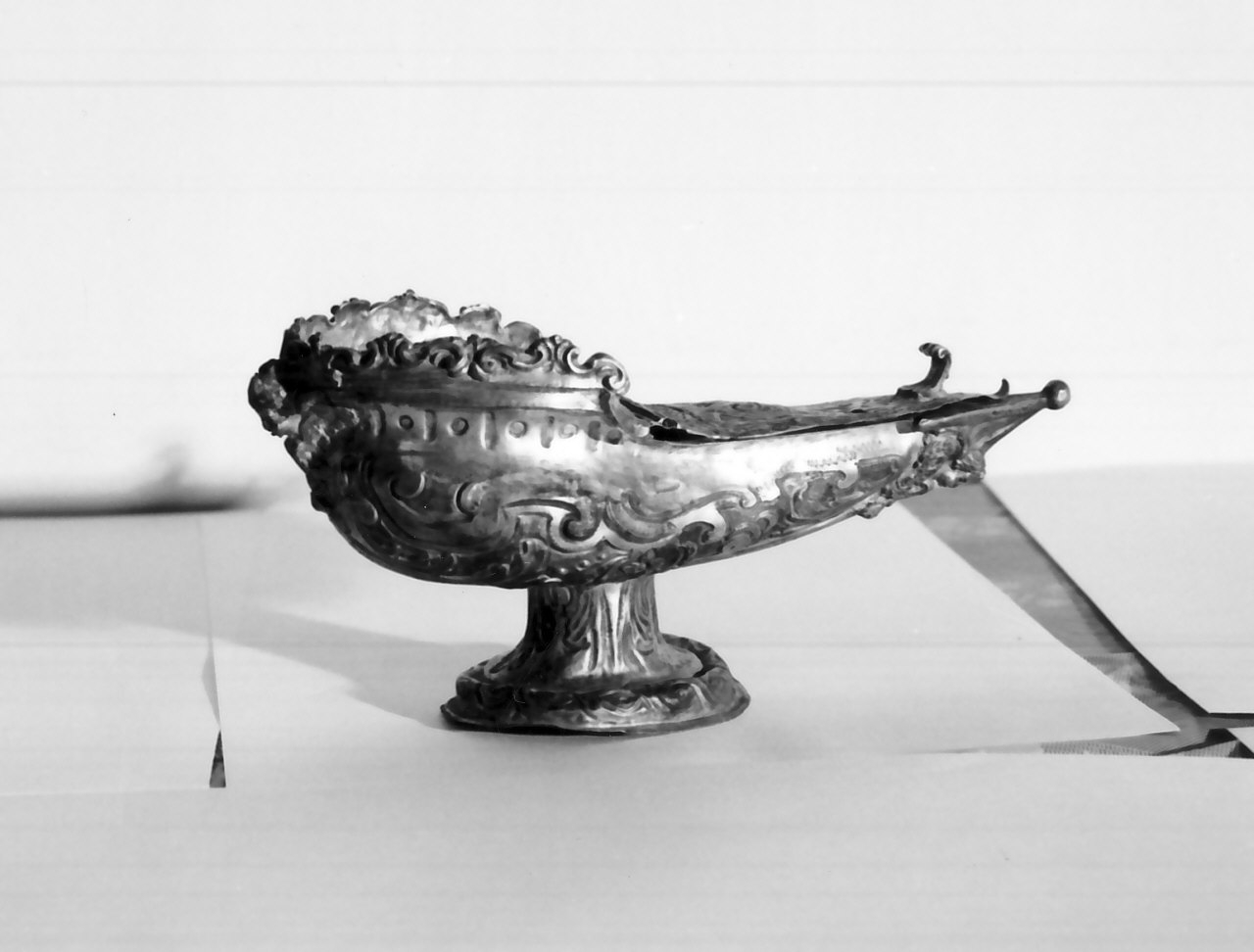 navicella portaincenso - bottega napoletana (sec. XVIII)