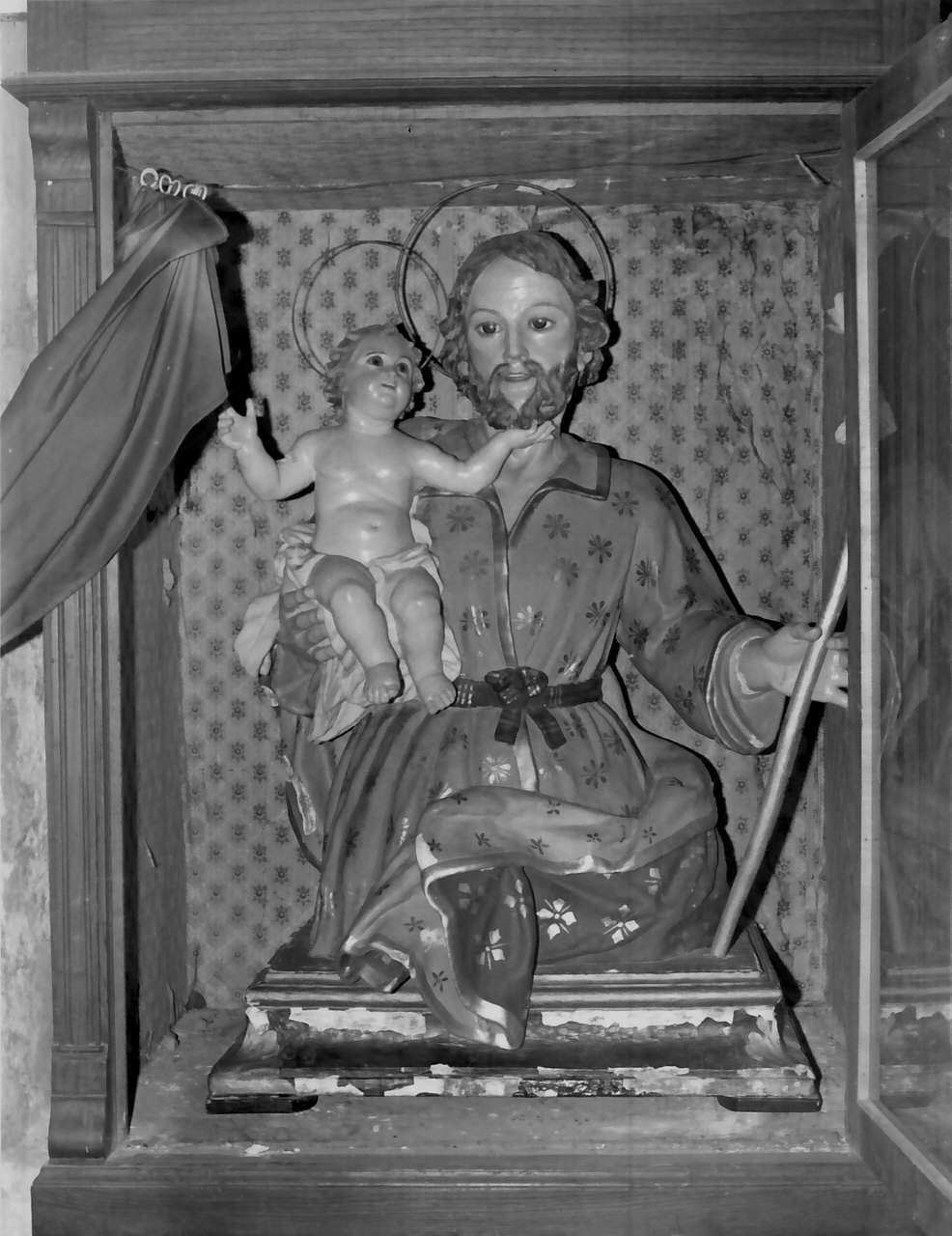 San Giuseppe e Gesù Bambino (gruppo scultoreo) - bottega Italia meridionale (sec. XVIII)