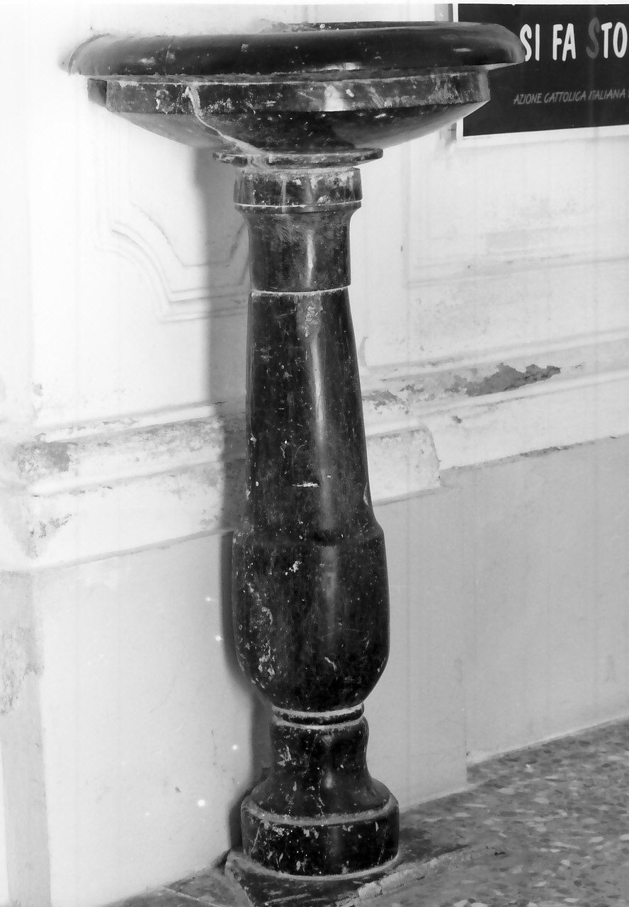 acquasantiera - a fusto - bottega calabrese (sec. XIX)