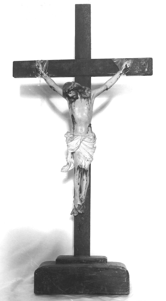 croce d'altare, opera isolata - bottega pugliese (prima metà sec. XX)