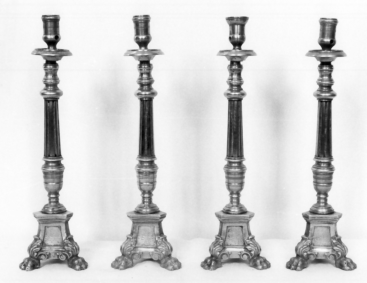 candelabro, serie - bottega napoletana (seconda metà sec. XIX)