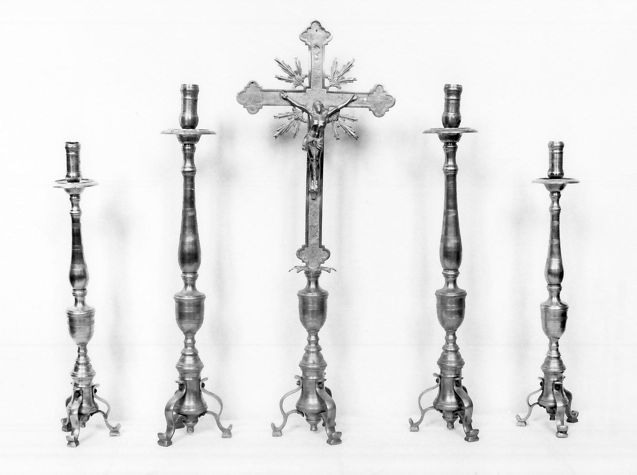 parato da chiesa, insieme - bottega Italia meridionale (seconda metà sec. XIX)