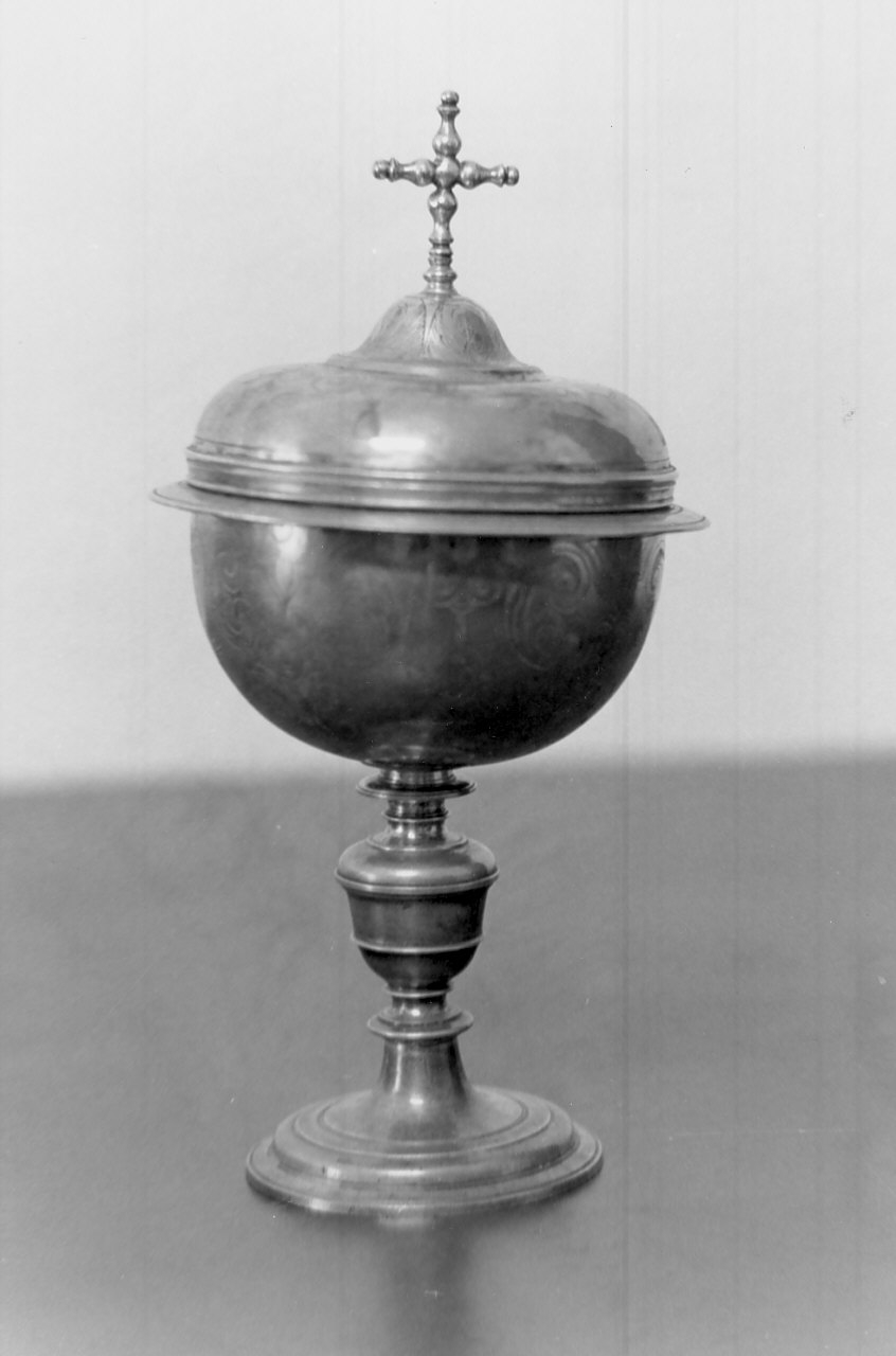 pisside, opera isolata - bottega napoletana (seconda metà sec. XIX)