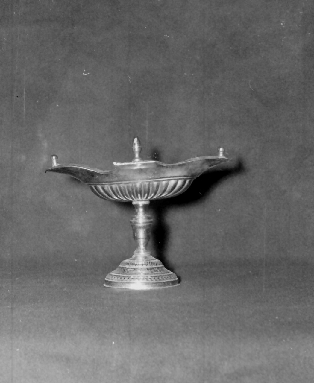 navicella portaincenso - a doppia valva, opera isolata - bottega Italia meridionale (sec. XIX)