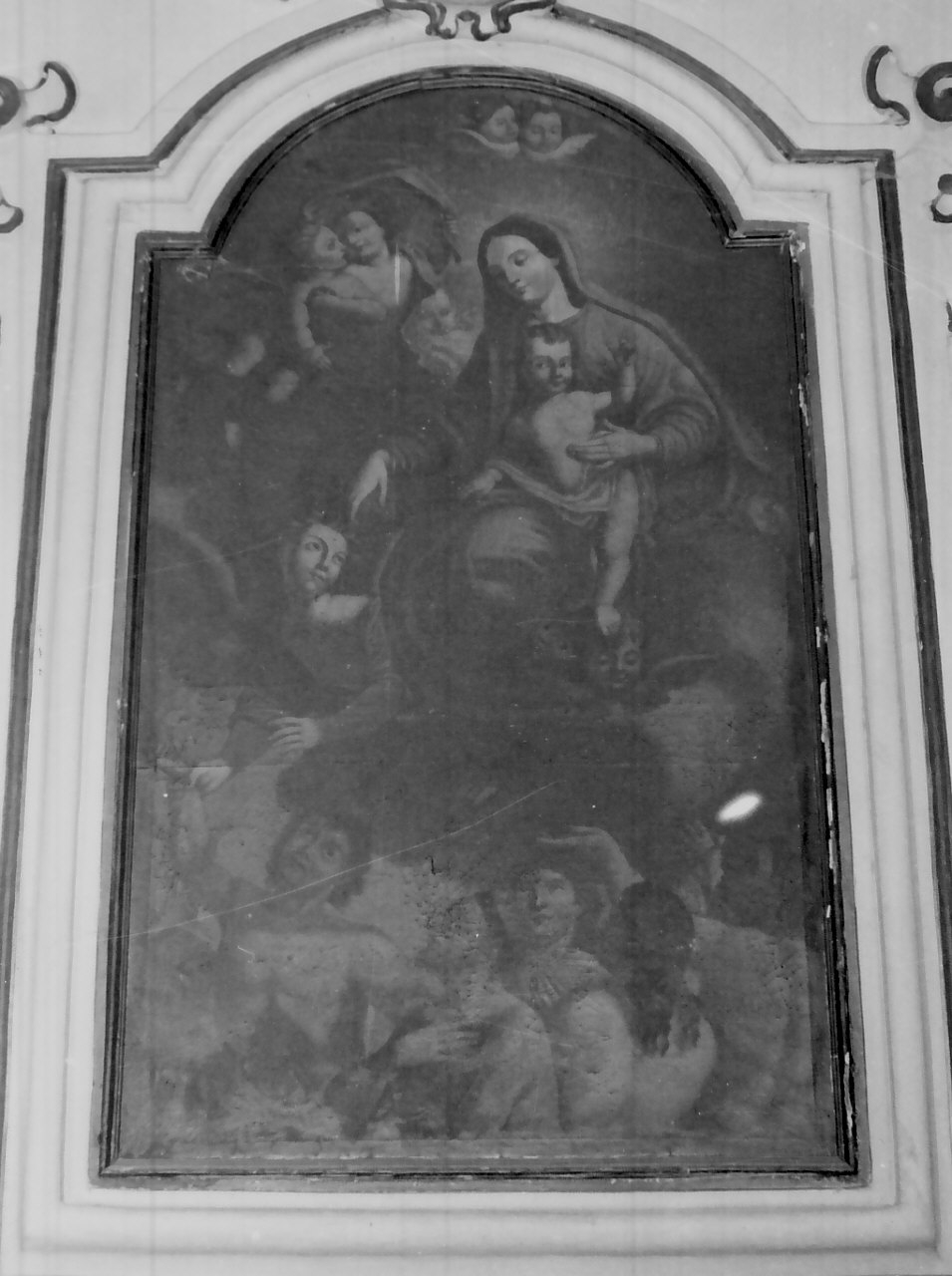 Madonna del Purgatorio, Madonna con Bambino e angeli (dipinto, opera isolata) - bottega Italia meridionale (sec. XIX)