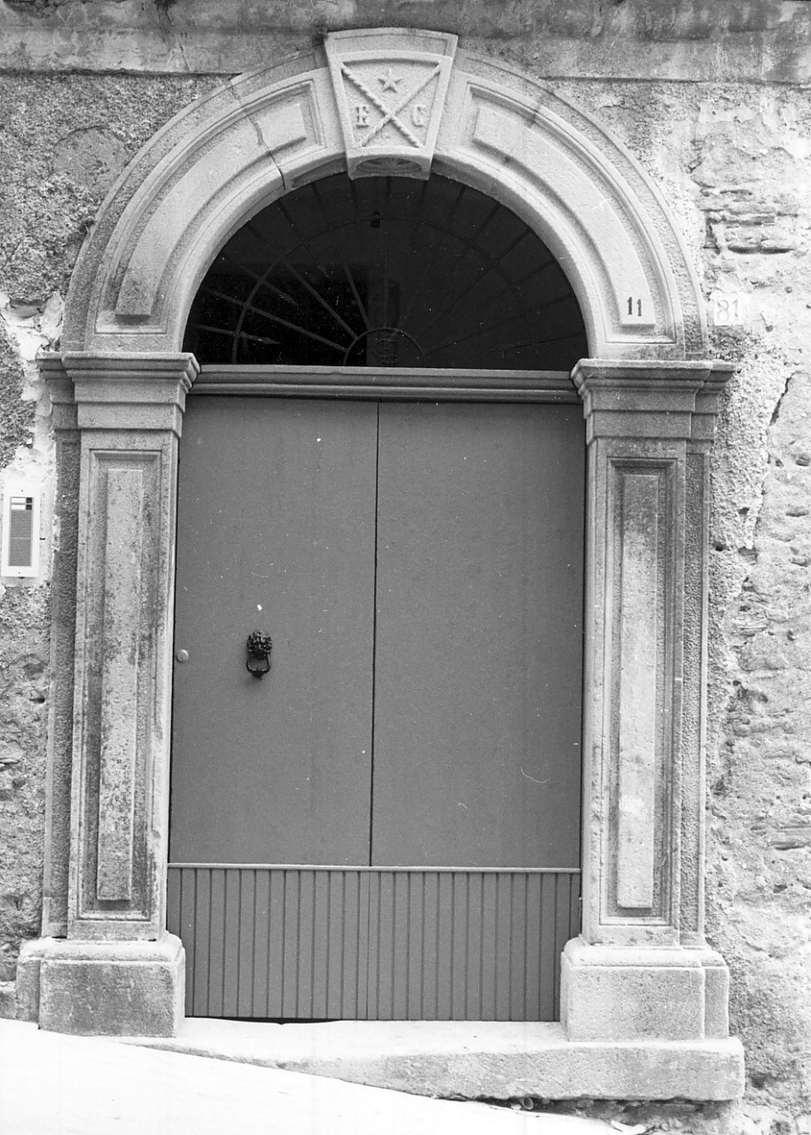 portale, opera isolata - bottega calabrese (sec. XIX)