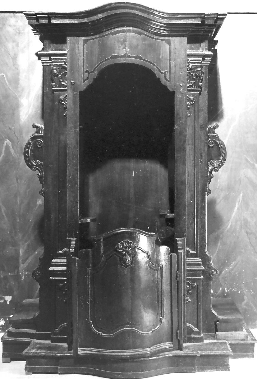 confessionale, opera isolata di Famiglia Lattari (sec. XVIII)
