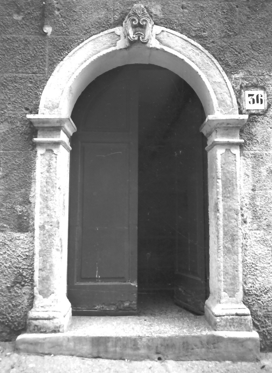 portale - bottega calabrese (sec. XIX)