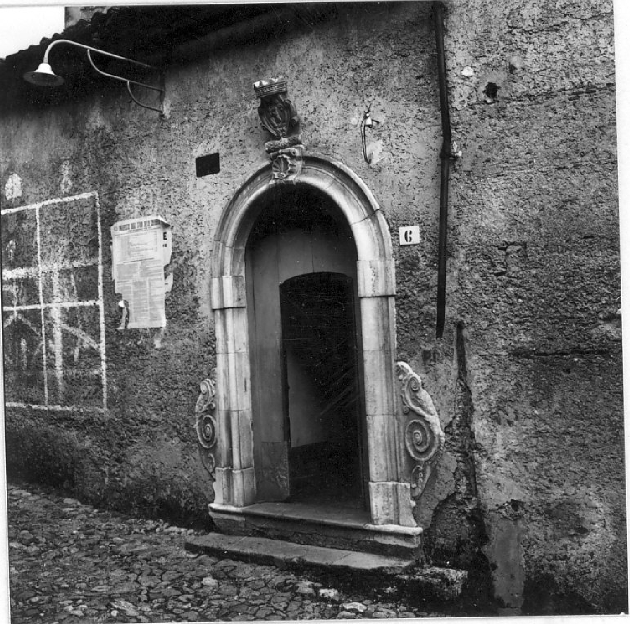 portale - bottega calabrese (sec. XIX)