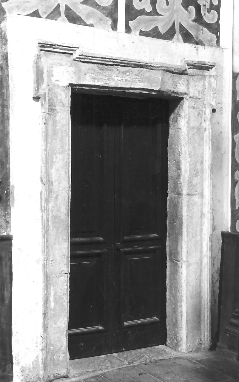 portale, opera isolata - bottega calabrese (sec. XVIII)