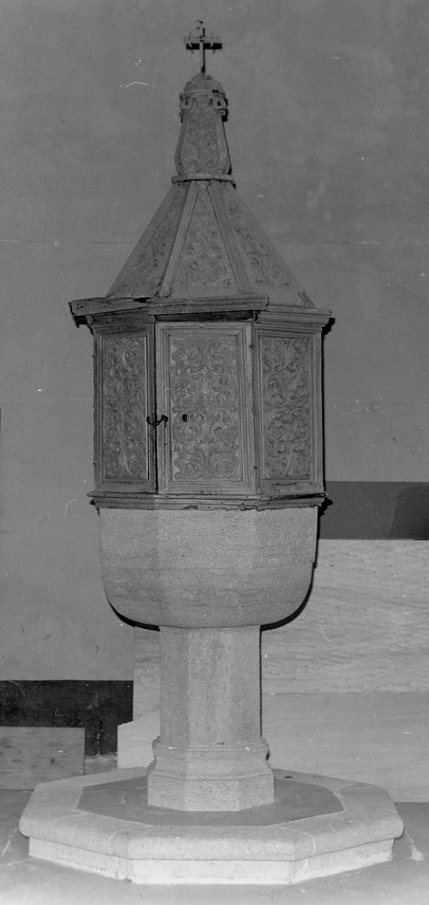 coperchio del fonte battesimale, opera isolata - bottega roglianese (prima metà sec. XVIII)