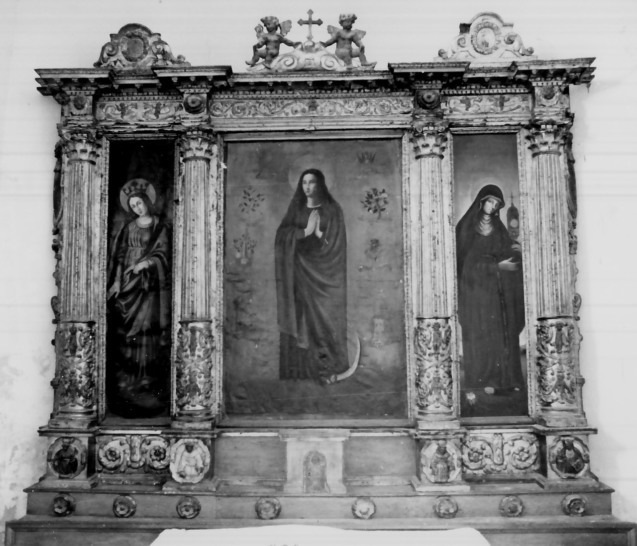 Santa Chiara (dipinto, elemento d'insieme) - bottega calabrese (fine/inizio secc. XVI/ XVII)