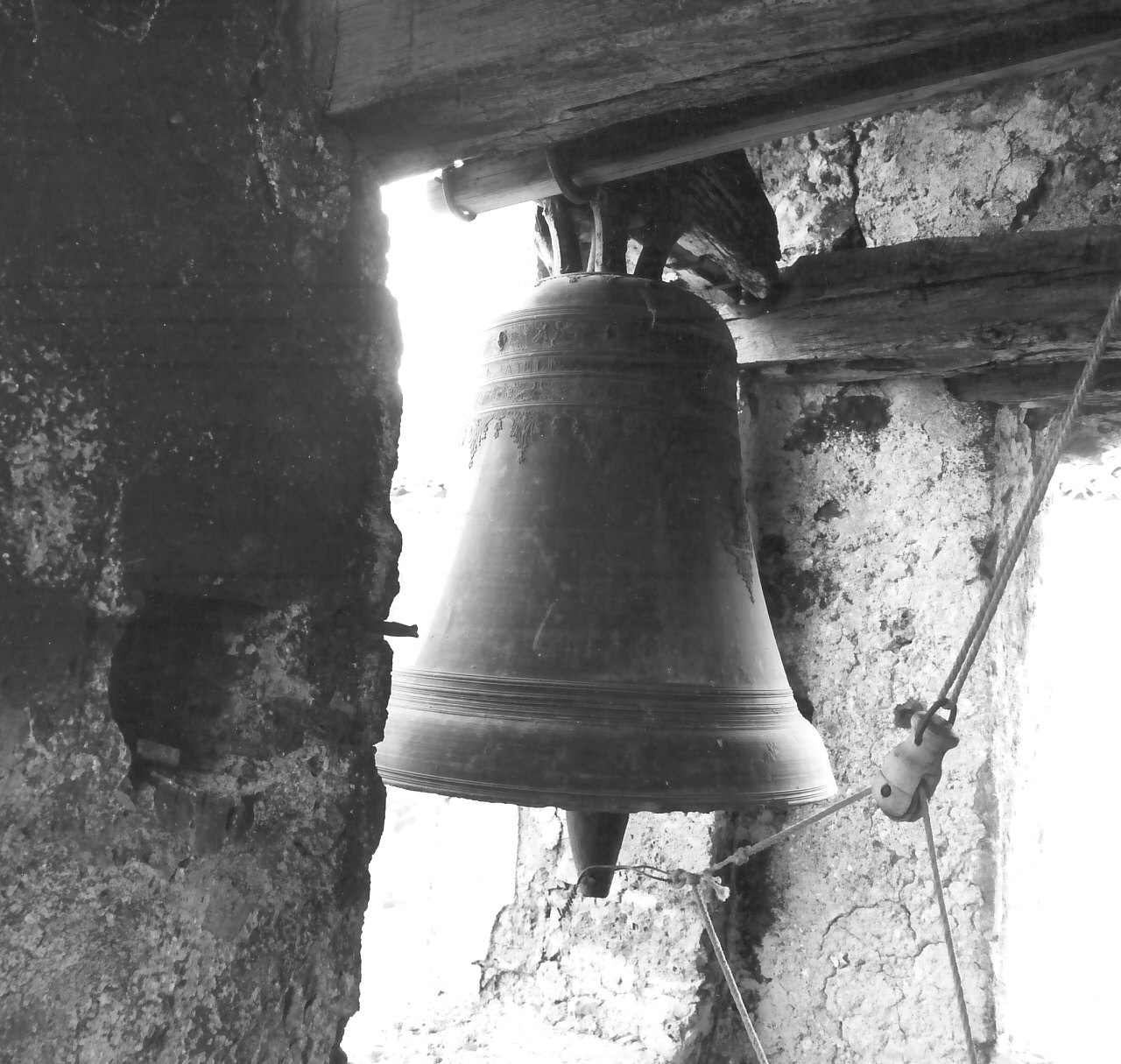 campana, opera isolata di Tempesta T, Nicolai Bruno (sec. XVI, sec. XVIII)