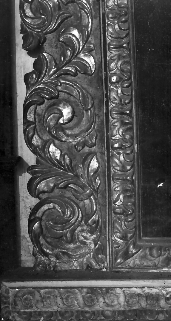 cornice, opera isolata - bottega calabrese (sec. XVII)