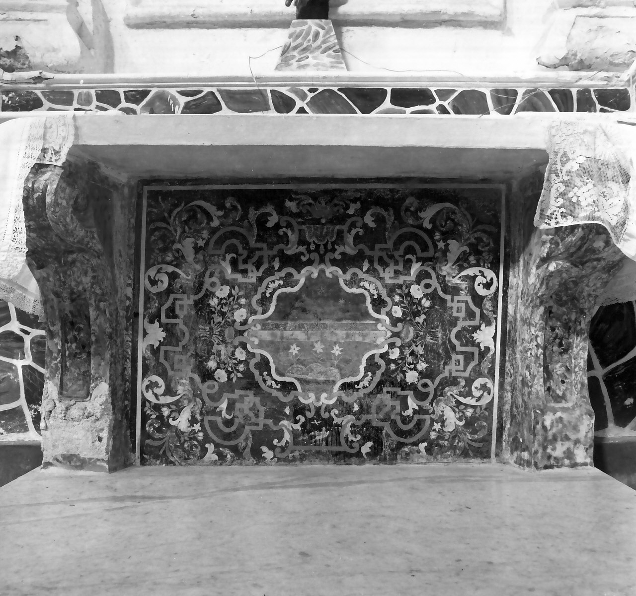 paliotto, opera isolata - bottega calabrese (sec. XVIII)