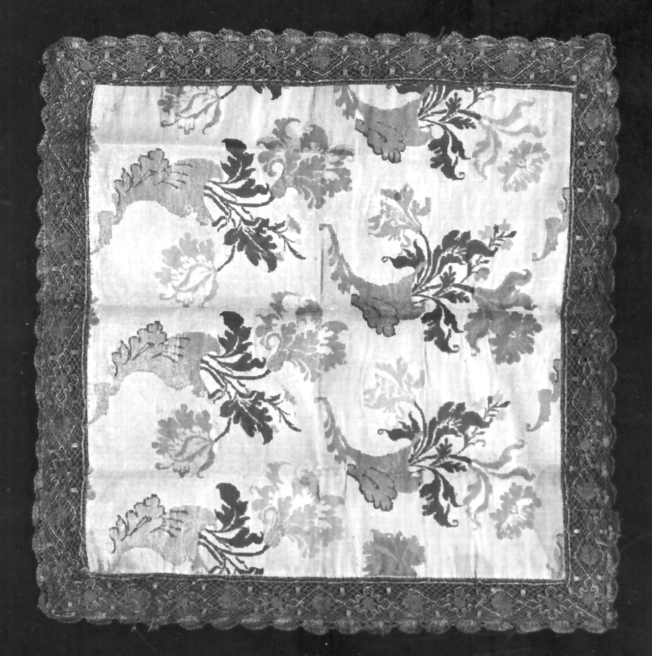 velo di calice - manifattura Italia meridionale (sec. XVIII)