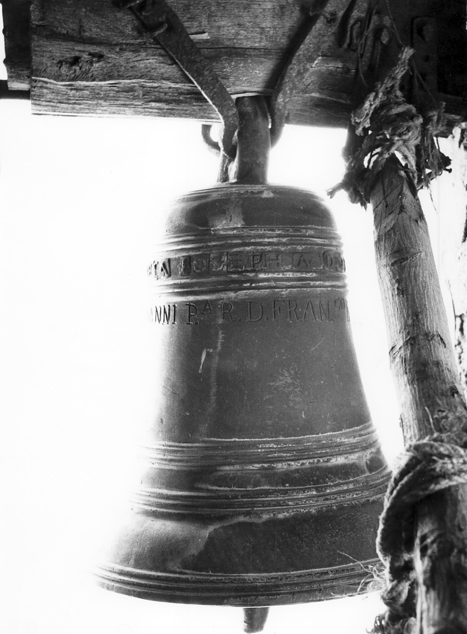 campana - bottega Italia meridionale (sec. XVIII)