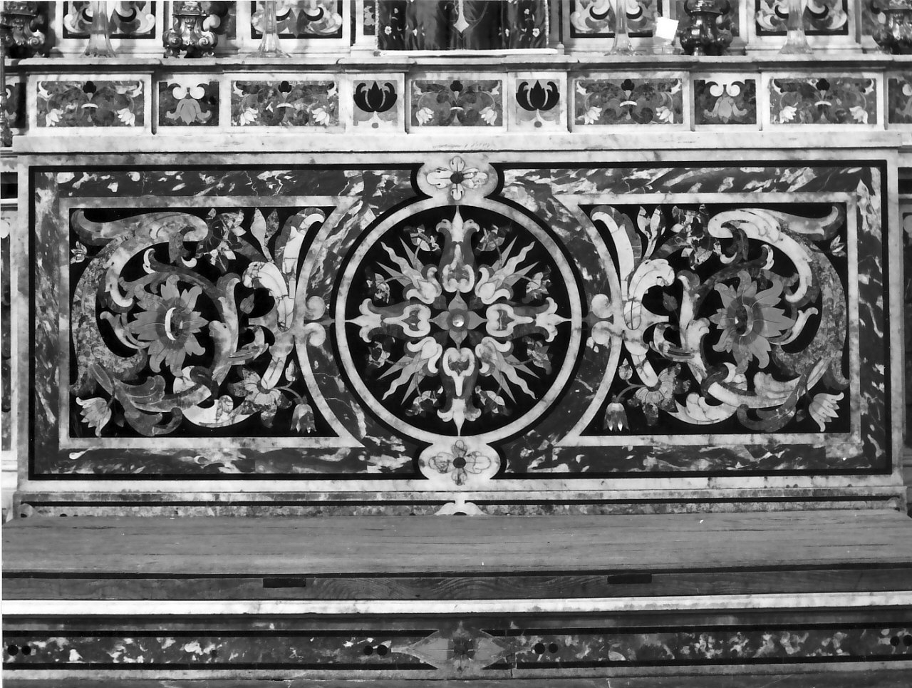 paliotto - bottega napoletana (sec. XVIII)