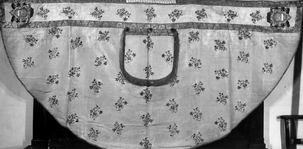 paramento liturgico, insieme - manifattura calabrese (sec. XVIII)