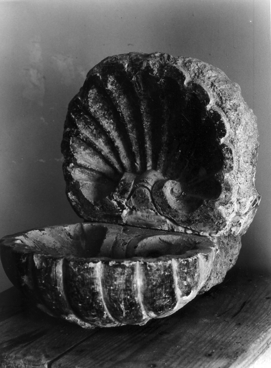 acquasantiera - a conchiglia, opera isolata - bottega napoletana (sec. XIX)