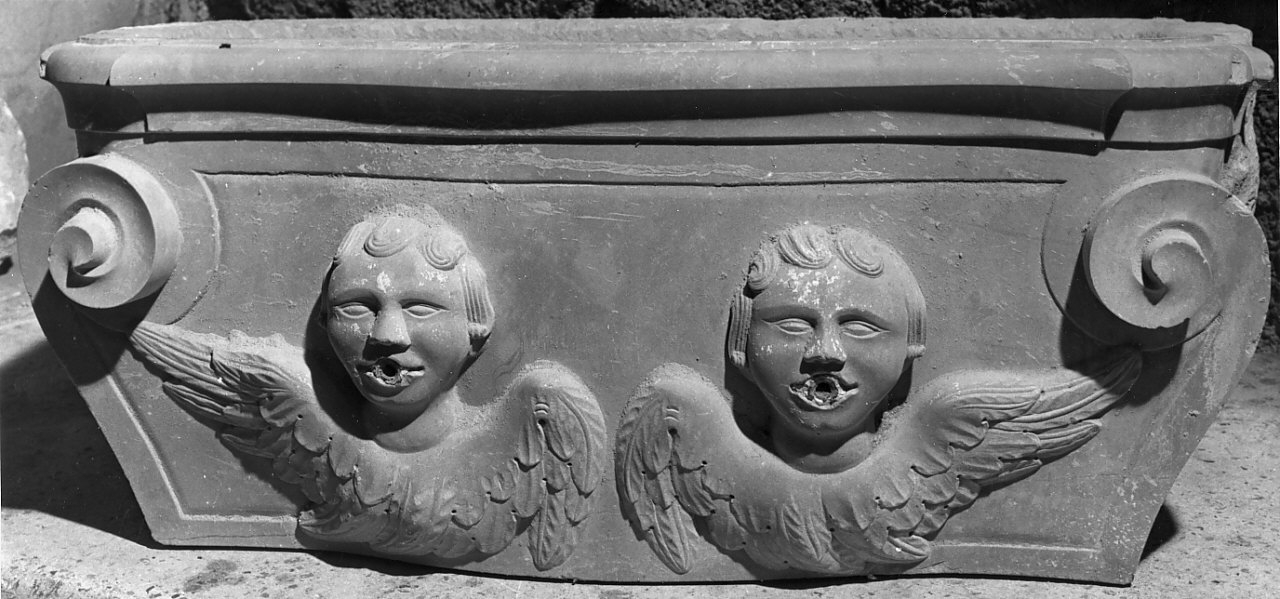 fonte battesimale, opera isolata - bottega Italia meridionale (sec. XVIII)