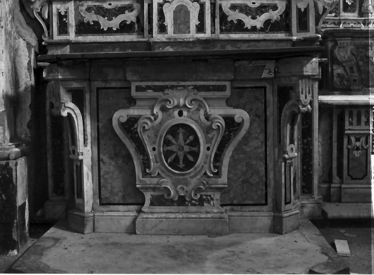 altare, opera isolata - bottega Italia meridionale (sec. XVIII)